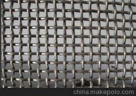 河北豐暢金屬絲網制品 專業(yè)制造不銹軋花網與防撞設施