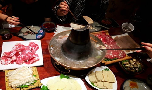 強化餐飲食品安全專項檢查，筑牢質量安全防線——提升行業整體保障水平